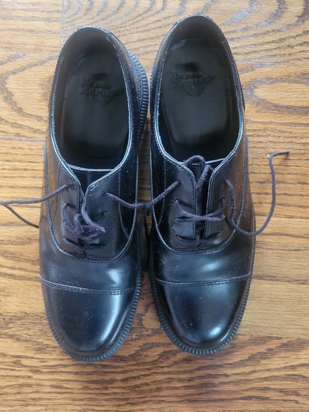 Dr. Martens size US 7 EU 37 black lace up brogues